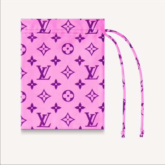 Authentic Louis Vuitton Pink Vuittamins Collection Spring 2021 - Picture 9 of 12